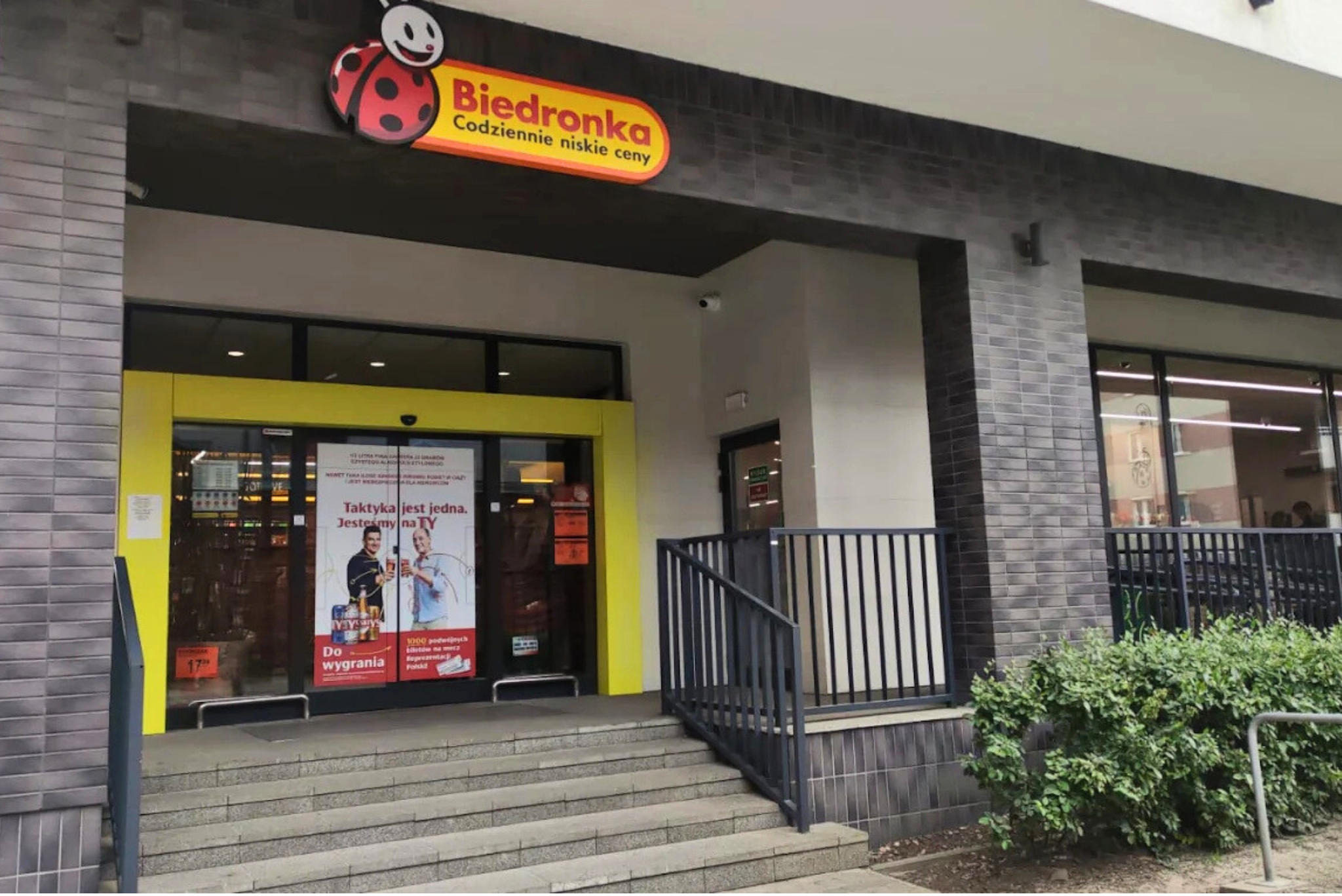 Lokal handlowy Biedronka – ul. Szwedzka 43, Warszawa